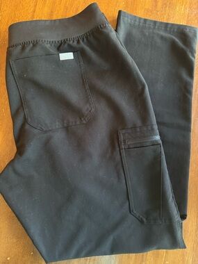 Figs Women's Black Cargo Pants with Utility Pocket
